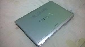 Vendo Laptop Sony I3