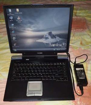 Vendo Laptop Toshiba Sattellite A10