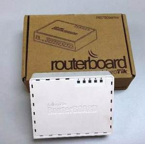 Router Board 750 Mikrotik
