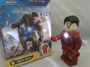 Lego Super Heroes Avengers Con Linterna De Poder De 7.5 Cm