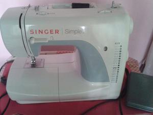 Maquina De Coser Singer Simple Casera 