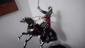 Figuras En Latas Caballo Con Jinete Samurai Japones Escultur