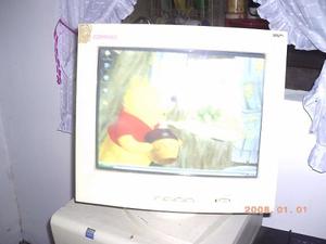 Monitor Convencional Compaq S710