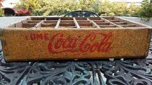Gavera Antigua De Madera Coca-cola