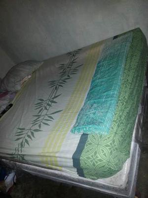 Cama Matrimonial Box Spring Con Colchon 1.89 X 1.36 Usado