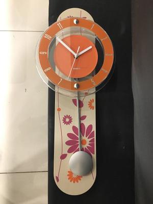 Reloj De Pared De Lujo Acrílico Base Madera Pila Aa