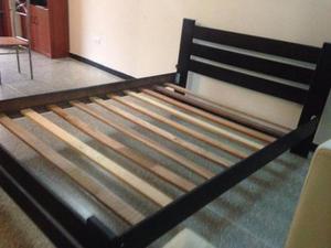 Se Vende Cama Matrimonial De Pino Con Colchon Incluido