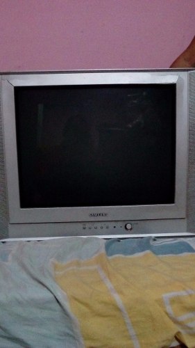 Televisor Samsung 22