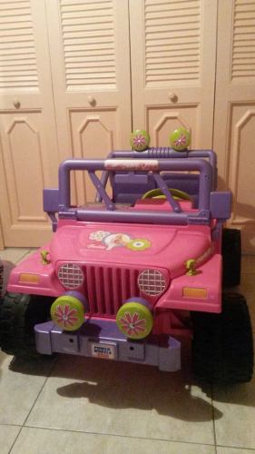 Carro Jeep Barbie. Power Wheels Fisher Price