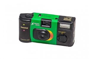 Camara De Rollo Fuji Quick Snap Super 800 Con Flash Original