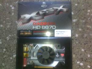 Tarjeta De Video (xfx Radeon Hd  Gb Ddr5)