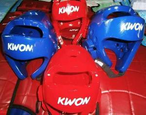 Casco Kwon/ Protector De Cabeza Para Taekwondo Kwon /casco
