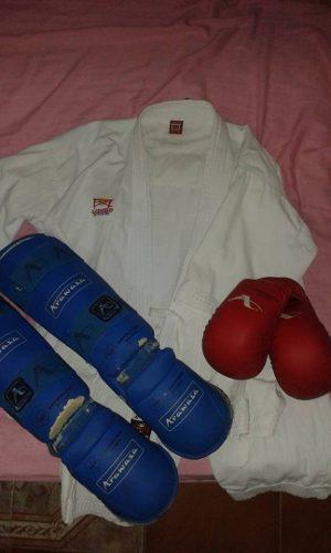 Combo Para Karate. Karategui, Guantes Y Espinilleras.