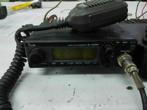 Radio Transmisor Icom Modelo Ic-229 H 144 Mhz Fm