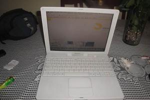 Laptop Ibook G4