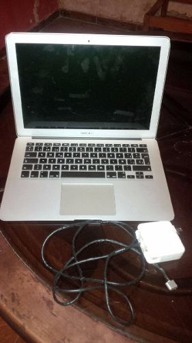 Vendo Cambio Macbook Air De 13' I5 4gb Ram 128 Ssd