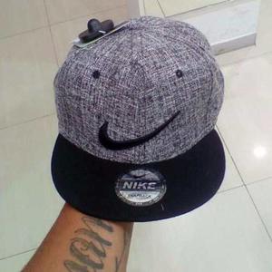 Vendo Gorras Planas Nike,vans,adidas,etc..