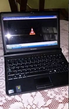 Lapto Lenovo S100c