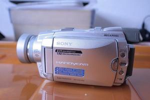 Camara Filmadora Sony Dcr-hc85 (cinta Y Memoria)