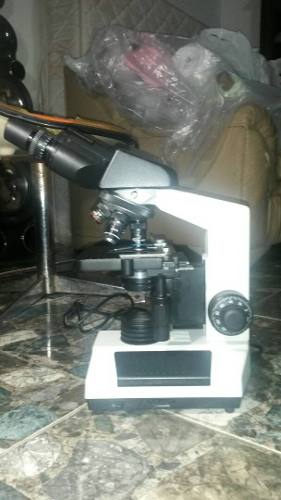 Microscopio Profesional Para Laboratorios