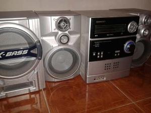 Equipo De Sonido Sharp Con Bajo