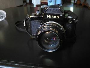 Camara Nikon F2