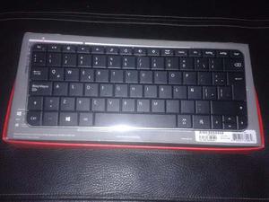 Teclado Microsoft Bluetooth Con Base Para Tableta