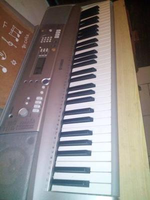 Teclado Yamaha Psr E303