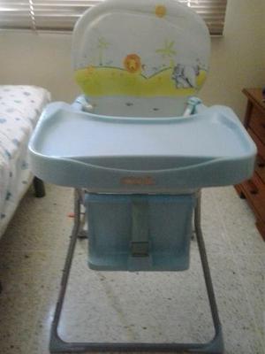 Silla Para Comer De Niños Celeste Con Animales Con Poco Uso