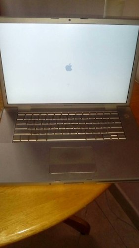 Lapto Macbook Pro Apple