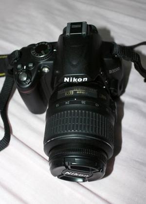 Nikon D / Vendo O Cambio