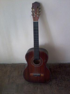 Guitarra Acústica Tradicional