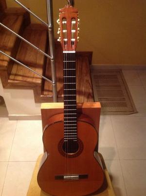 Guitarra Acústica Yamaha C-70