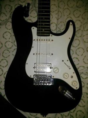 Guitarra Aria Modelo Tipo Stratocaster Con Estuche Suave