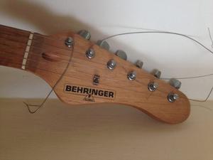 Guitarra Eléctrica Marca Behringer