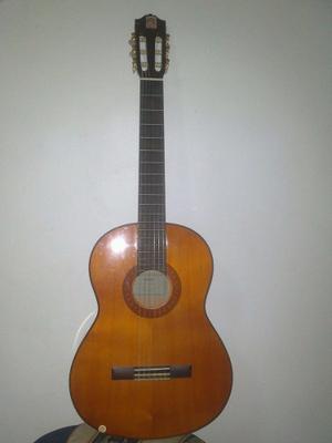 Guitarra Yamaha C-70