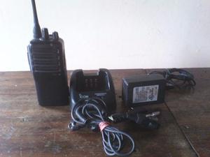 Radio Transmisores Icom Icf24 Con Cargado