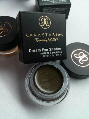 Pomada Sombra En Crema Anastasia Para Cejas