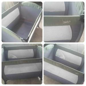 Corral Usado Unisex En Buen Estado