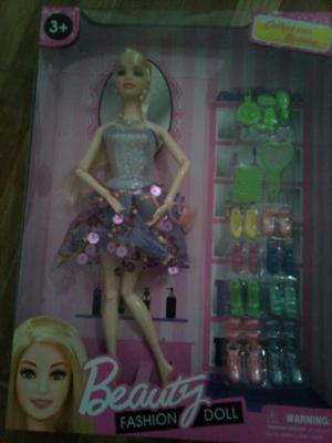 Barbie Muñeca Beauty Fashion Doll