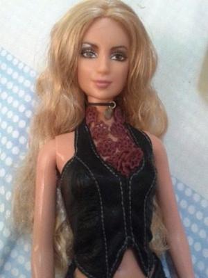 Barbie Shakira Original
