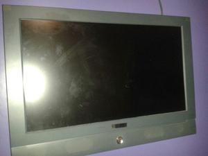 Tv Lcd De 32 C/ Control Totalmente Funcional Punto De Venta