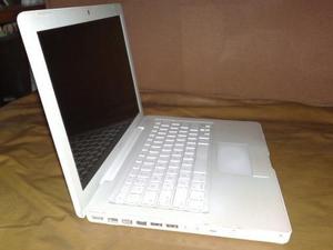 Apple Mac Book 3.1, Modelo Agb Ram. Dd320gb, 13