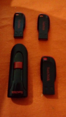 Pendrive 8 Gb. San Disk