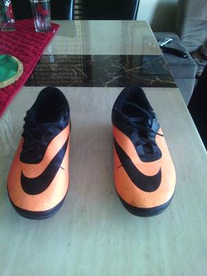 Tacos Nike Para Futbol Campo Talla 36.5