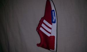 Vendo Zapatos adidas Jezzy