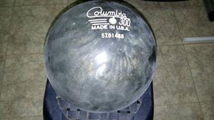 Bola De Bowling Marca Columbia 300 Sin Perforaciones 14lb