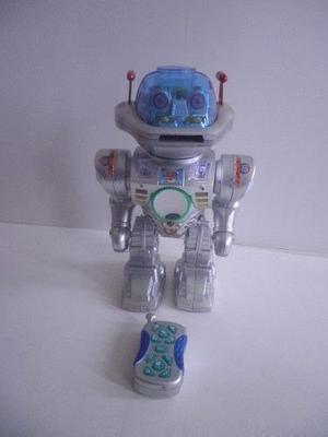 Robot Megasonico Interactua (habla,baila,canta,lanza Discos)
