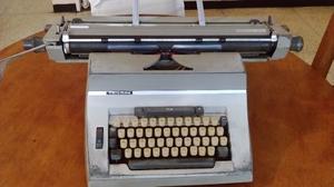 Maquina De Escribir Carrete Largo Triumph