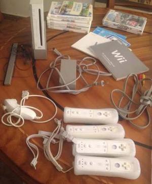 Nintento Wii Usado Negociable, Excelente Estado 4 Controles